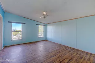 7465 W Veda Ln, Kirkland, AZ 86332 - Photo 7