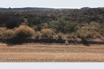 7800 S Rolling Hills Drive, Kirkland, AZ 86332 - Photo 5