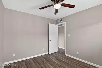 4911 W Beverly Lane, Glendale, AZ 85306 - Photo 25