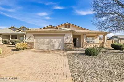 669 N Blanco Court, Dewey-Humboldt, AZ 86327 - Photo 3