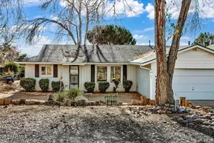 10833 E Oxbow Dr, Dewey-Humboldt, AZ 86327 - Photo 1