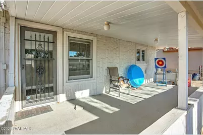 10833 E Oxbow Drive, Dewey-Humboldt, AZ 86327 - Photo 15