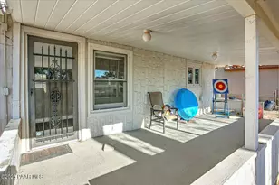 10833 E Oxbow Dr, Dewey-Humboldt, AZ 86327 - Photo 15