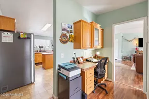 17355 Royal Bey Dr, Dewey-Humboldt, AZ 86327 - Photo 13