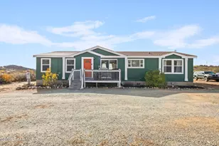 17355 Royal Bey Dr, Dewey-Humboldt, AZ 86327 - Photo 1