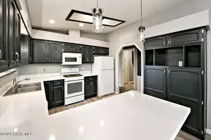 7625 E Paseo Hermoso, Prescott Valley, AZ 86314 - Photo 5