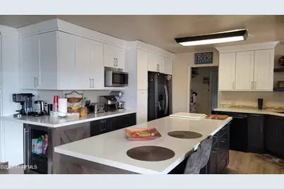 727 Douglas Avenue, Prescott, AZ 86301 - Photo 3