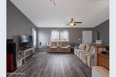 13625 Lazy River Drive, Dewey-Humboldt, AZ 86327 - Photo 5