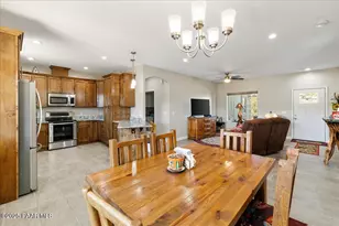 12376 E Prescott Dells Rnch Rd, Dewey-Humboldt, AZ 86327 - Photo 11