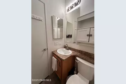 33900 S Old Black Canyon Hwy, Black Canyon City, AZ 85324 - Photo 15