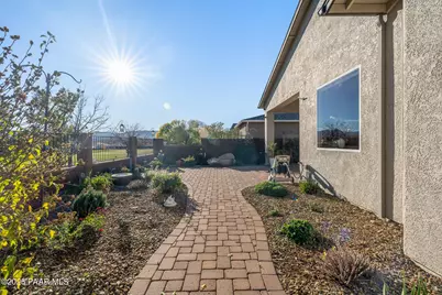 12721 E De La Cruz Street, Dewey-Humboldt, AZ 86327 - Photo 23