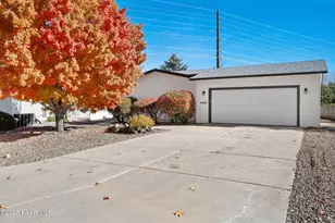 1938 Sarafina Dr, Prescott, AZ 86301 - Photo 1