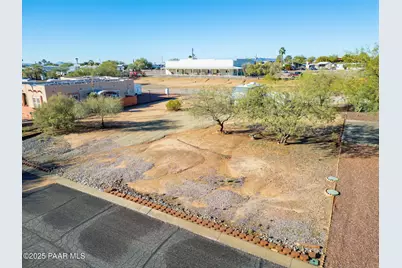 30654 Sun Rider Way, Congress, AZ 85332 - Photo 13