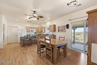 25860 N Cabernet Lane, Paulden, AZ 86334 - Photo 15