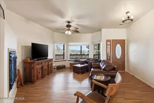 25860 N Cabernet Ln, Paulden, AZ 86334 - Photo 7