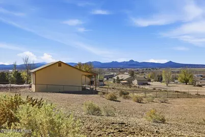 25860 N Cabernet Lane, Paulden, AZ 86334 - Photo 37