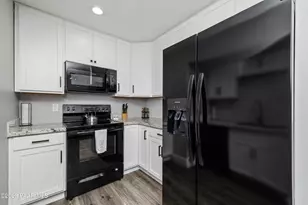 8339 Florentine Rd, Prescott Valley, AZ 86314 - Photo 9