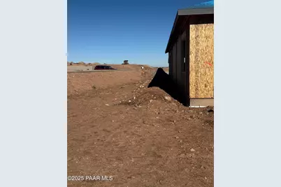 5717 E Blackburn Court, Prescott Valley, AZ 86314 - Photo 13