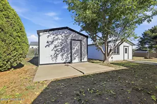 20286 E Prickly Pear Dr, Mayer, AZ 86333 - Photo 29