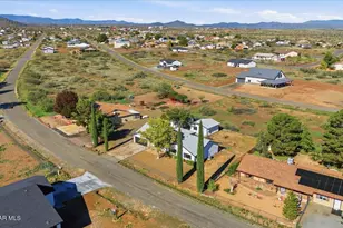 20286 E Prickly Pear Dr, Mayer, AZ 86333 - Photo 33