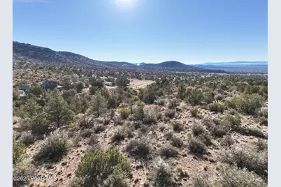 000 W Mystic Mesa Drive, Paulden, AZ 86334 - Photo 11