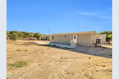 19500 E Gregory Street #16, Black Canyon City, AZ 85324 - Photo 27