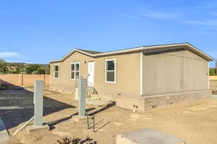 19500 E Gregory St, Black Canyon City, AZ 85324 - Photo 21