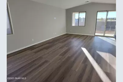 8886 N Pacific Park Drive, Prescott Valley, AZ 86315 - Photo 11