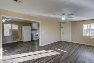 102 E Bayberry Dr, Paulden, AZ 86334 - Photo 11