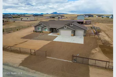 10570 N Ariat Drive, Prescott Valley, AZ 86315 - Photo 1