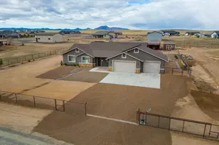 10570 N Ariat Dr, Prescott Valley, AZ 86315 - Photo 1