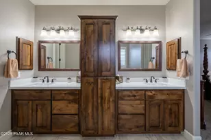 10570 N Ariat Dr, Prescott Valley, AZ 86315 - Photo 17