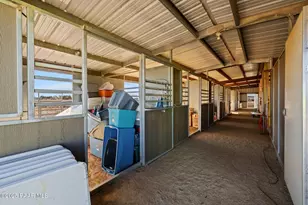 8725 E Spurr Ln, Prescott Valley, AZ 86315 - Photo 45
