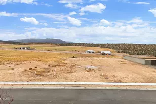 5615 Meridian Ct, Prescott, AZ 86305 - Photo 15