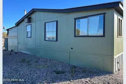 30653 W Basconia Lane, Seligman, AZ 86337 - Photo 3