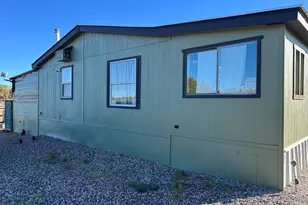 30653 W Basconia Ln, Seligman, AZ 86337 - Photo 3