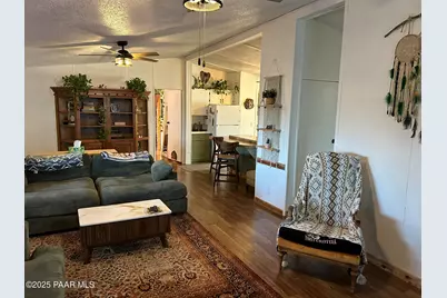 30653 W Basconia Lane, Seligman, AZ 86337 - Photo 11