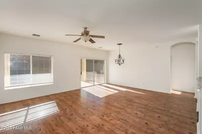 7677 E Shimmer Lane, Prescott Valley, AZ 86315 - Photo 9