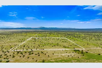 9797 W Rocky Rabbit Road, Ash Fork, AZ 86320 - Photo 35