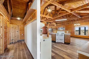 9797 W Rocky Rabbit Rd, Ash Fork, AZ 86320 - Photo 5