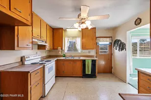 10231 S Fir St, Mayer, AZ 86333 - Photo 11