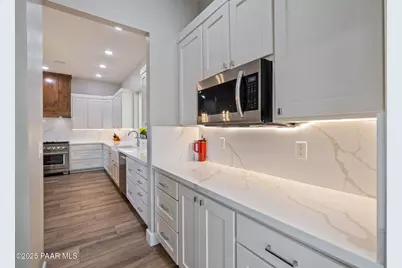 1206 Cloud Cliff Pass, Prescott Valley, AZ 86314 - Photo 11
