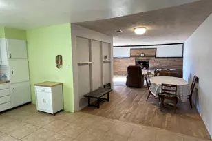 22530 W Willow St, Seligman, AZ 86337 - Photo 7