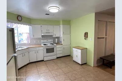 22530 W Willow Street, Seligman, AZ 86337 - Photo 5