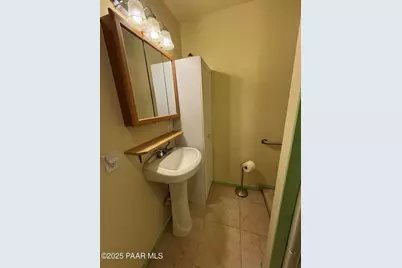 22530 W Willow Street, Seligman, AZ 86337 - Photo 17