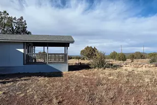 887 W Loma Linda Dr, Williams, AZ 86046 - Photo 5