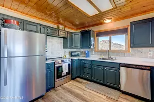 715 N Lakeview Dr, Prescott, AZ 86301 - Photo 11