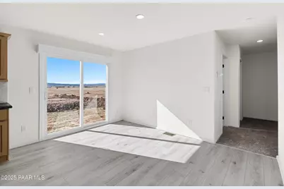 3311 W Cherry Blossom Lane, Paulden, AZ 86334 - Photo 11