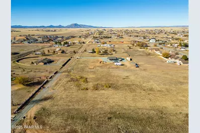 7920 E Acre Way, Prescott Valley, AZ 86315 - Photo 11