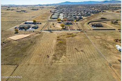 7920 E Acre Way, Prescott Valley, AZ 86315 - Photo 9
